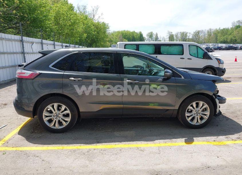 Photo 14 of 2020 Ford Edge TITANIUM (VIN 2FMPK4K96LBA56972)