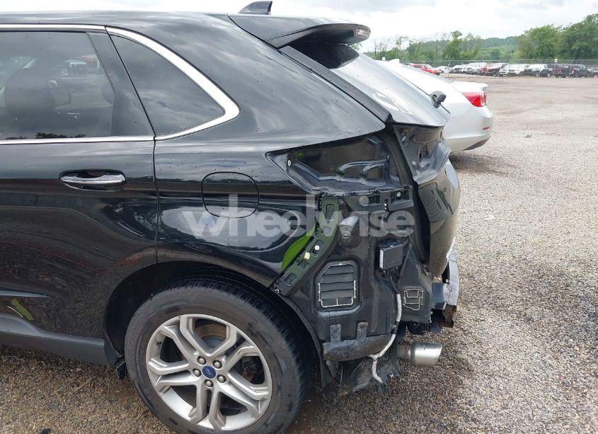 Photo 18 of 2016 Ford Edge TITANIUM (VIN 2FMPK4K97GBB44368)
