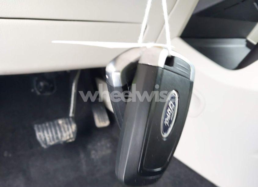 Photo 11 of 2018 Ford Edge TITANIUM (VIN 2FMPK4K97JBB24337)