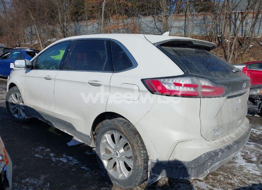 Photo 3 of 2020 Ford Edge TITANIUM (VIN 2FMPK4K97LBA07571)