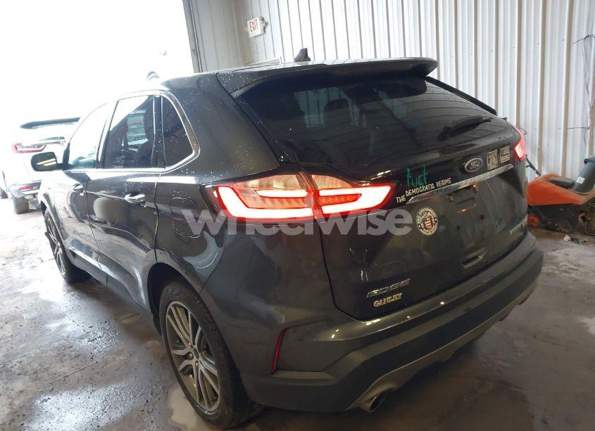 Photo 3 of 2020 Ford Edge TITANIUM (VIN 2FMPK4K97LBA83324)