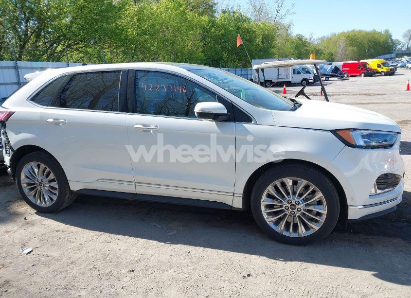 Photo 14 of 2022 Ford Edge TITANIUM (VIN 2FMPK4K97NBA62590)