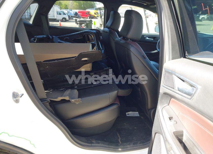 Photo 8 of 2022 Ford Edge TITANIUM (VIN 2FMPK4K97NBA62590)