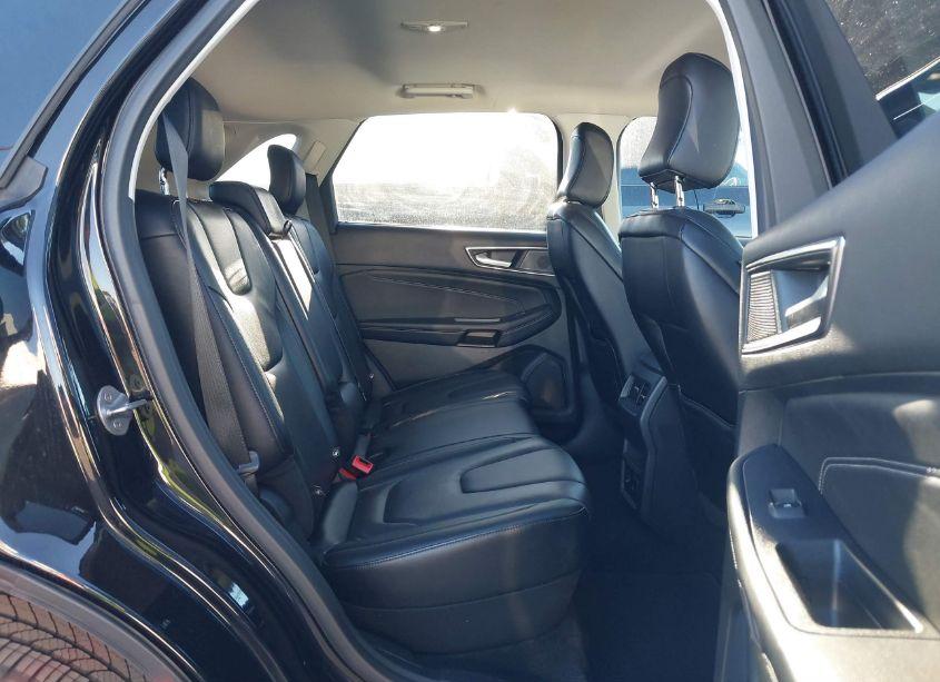 Photo 8 of 2022 Ford Edge TITANIUM (VIN 2FMPK4K97NBA88820)