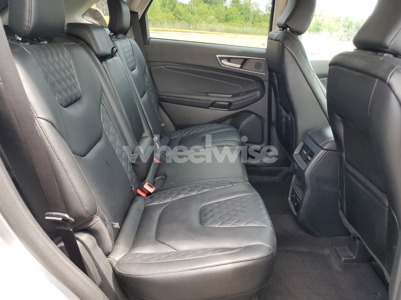 Photo 11 of 2024 FORD EDGE TITANIUM N/A (VIN 2FMPK4K97RBA85731)