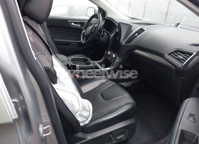 Photo 5 of 2022 Ford Edge TITANIUM (VIN 2FMPK4K98NBA55700)