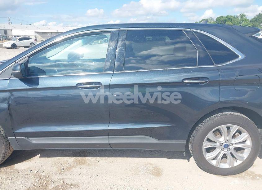 Photo 14 of 2022 Ford Edge TITANIUM (VIN 2FMPK4K98NBB06015)