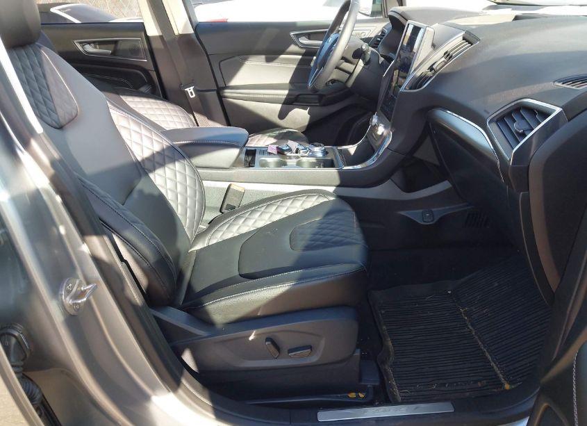 Photo 5 of 2024 Ford Edge TITANIUM (VIN 2FMPK4K98RBB12970)