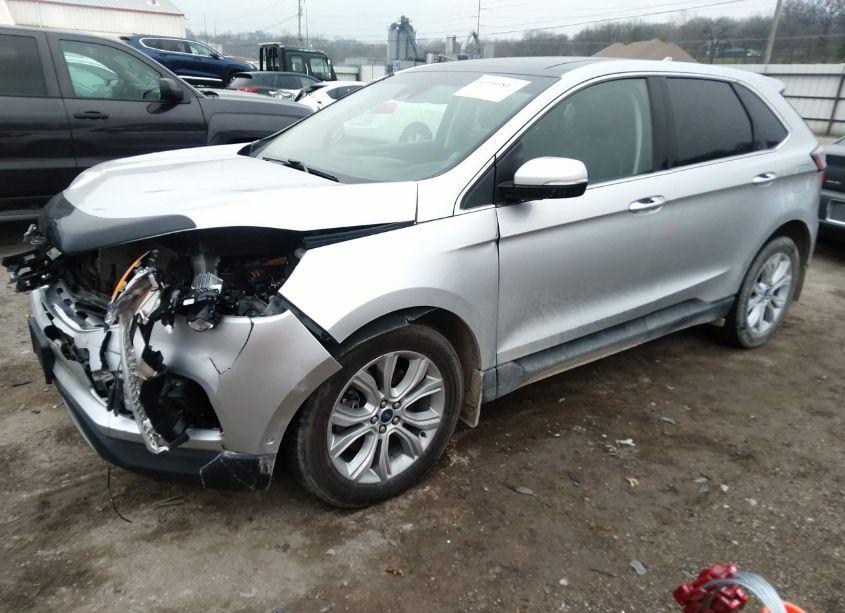 Photo 2 of 2019 Ford Edge TITANIUM (VIN 2FMPK4K99KBB82077)