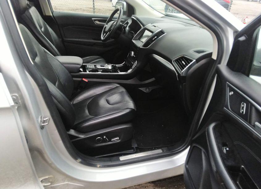 Photo 5 of 2019 Ford Edge TITANIUM (VIN 2FMPK4K99KBB82077)