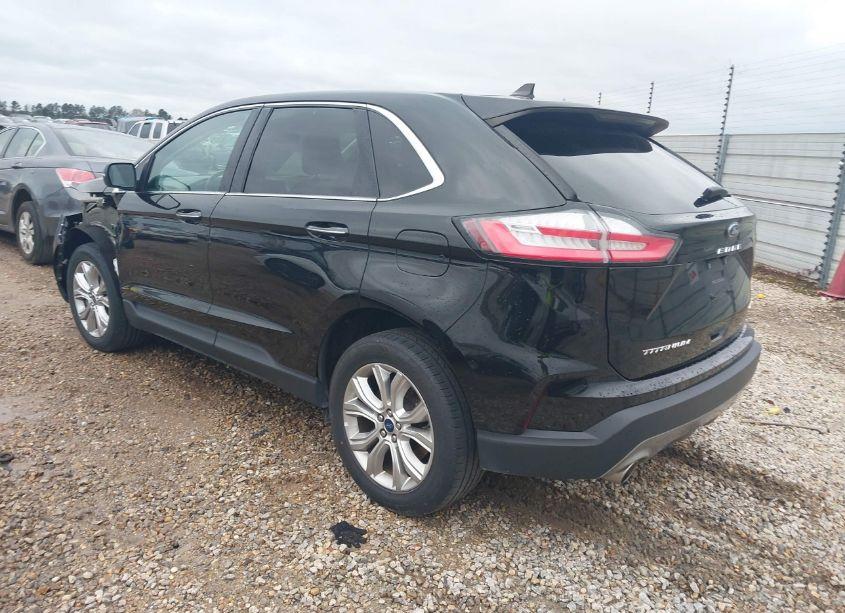 Photo 3 of 2022 Ford Edge (VIN 2FMPK4K99NBB06914)