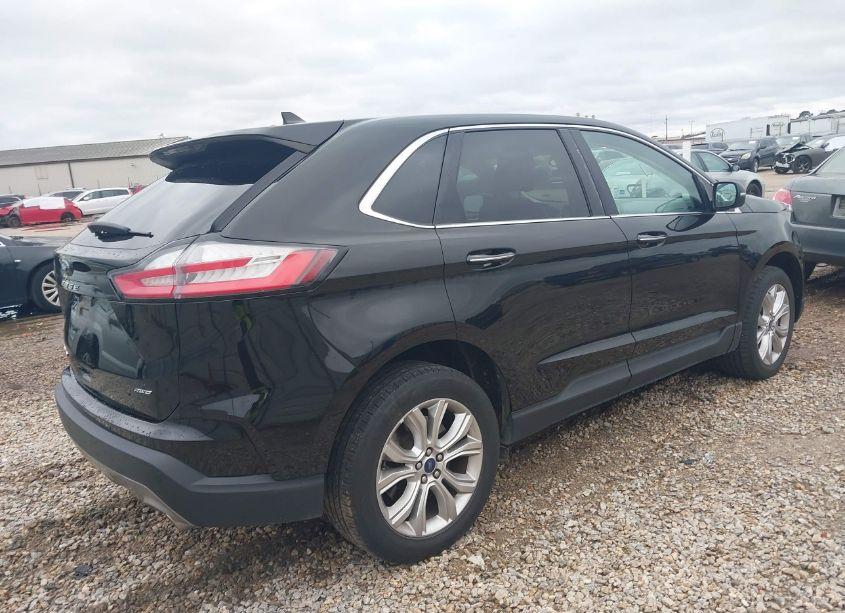 Photo 4 of 2022 Ford Edge (VIN 2FMPK4K99NBB06914)