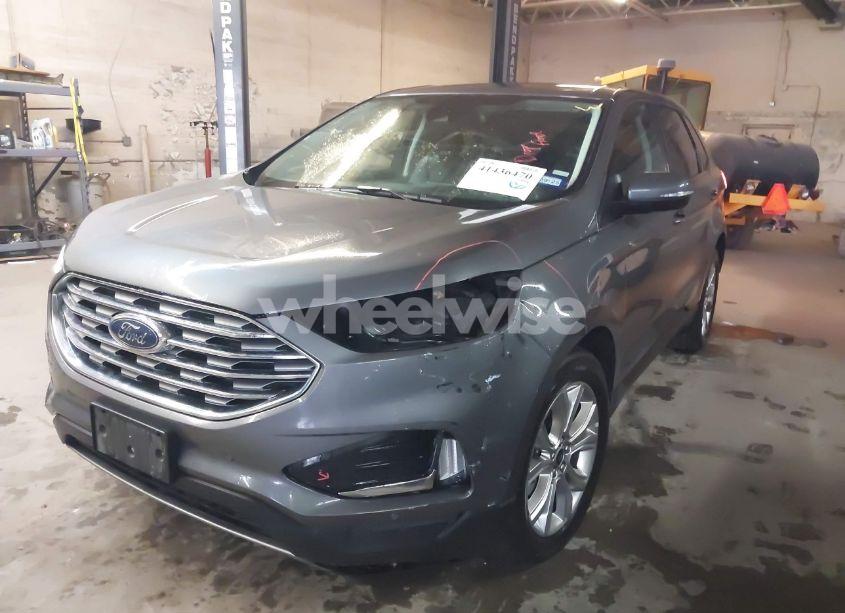 Photo 2 of 2024 Ford Edge TITANIUM (VIN 2FMPK4K99RBA36742)