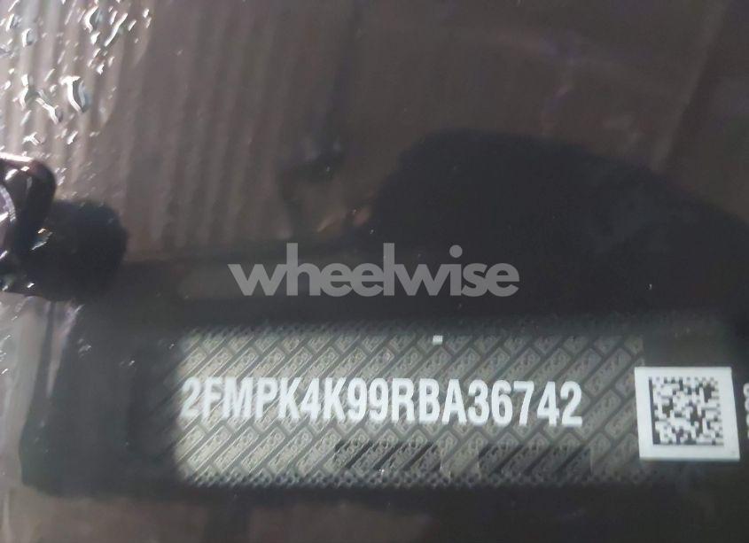 Photo 9 of 2024 Ford Edge TITANIUM (VIN 2FMPK4K99RBA36742)