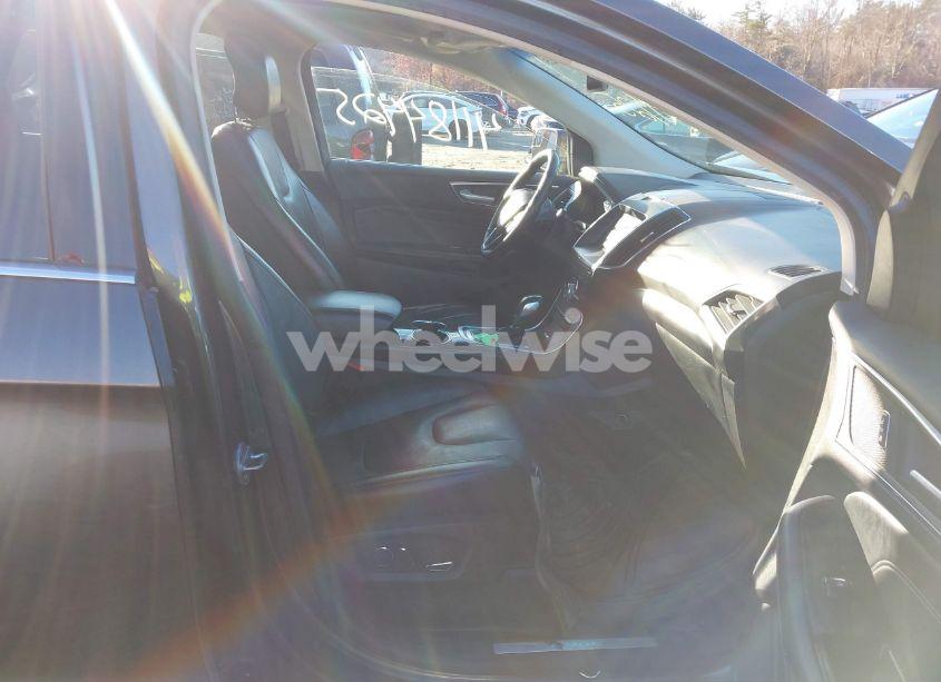 Photo 5 of 2018 Ford Edge TITANIUM (VIN 2FMPK4K9XJBB42217)