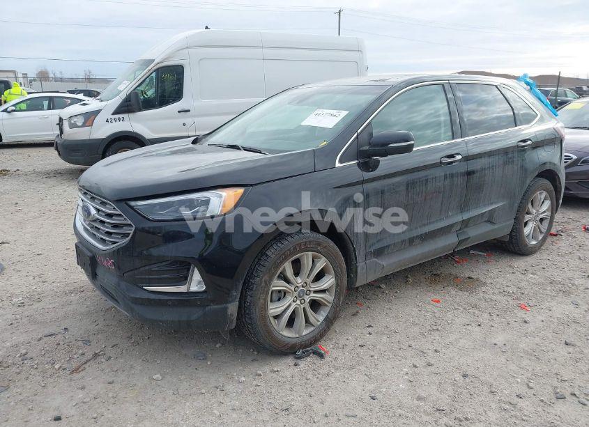 Photo 2 of 2019 Ford Edge TITANIUM (VIN 2FMPK4K9XKBB82654)