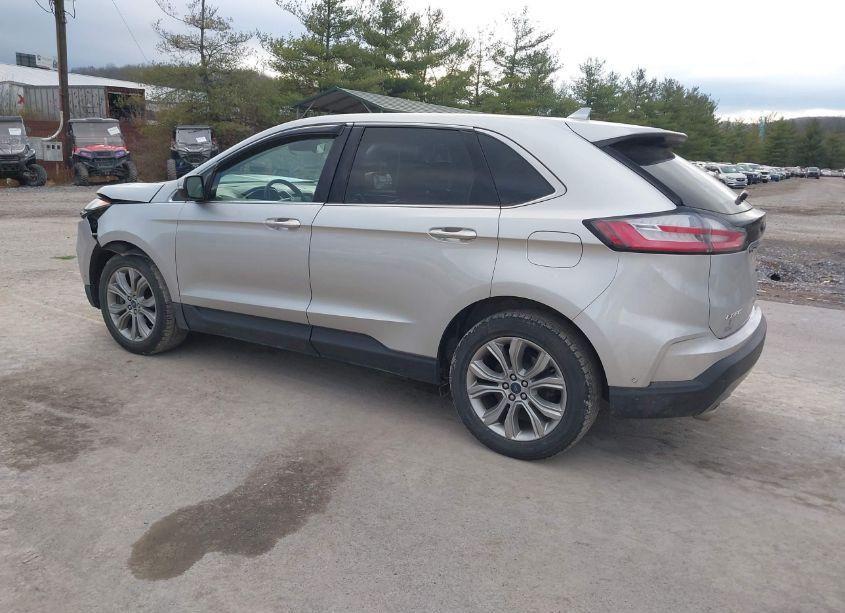 Photo 3 of 2019 Ford Edge TITANIUM (VIN 2FMPK4K9XKBC06967)