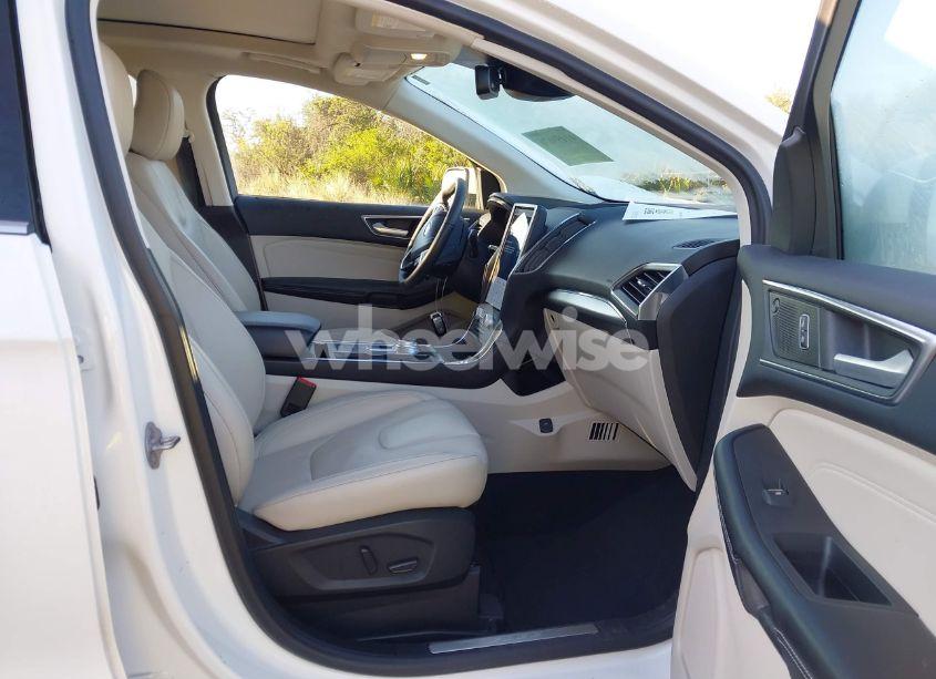 Photo 5 of 2022 Ford Edge TITANIUM (VIN 2FMPK4K9XNBA37246)