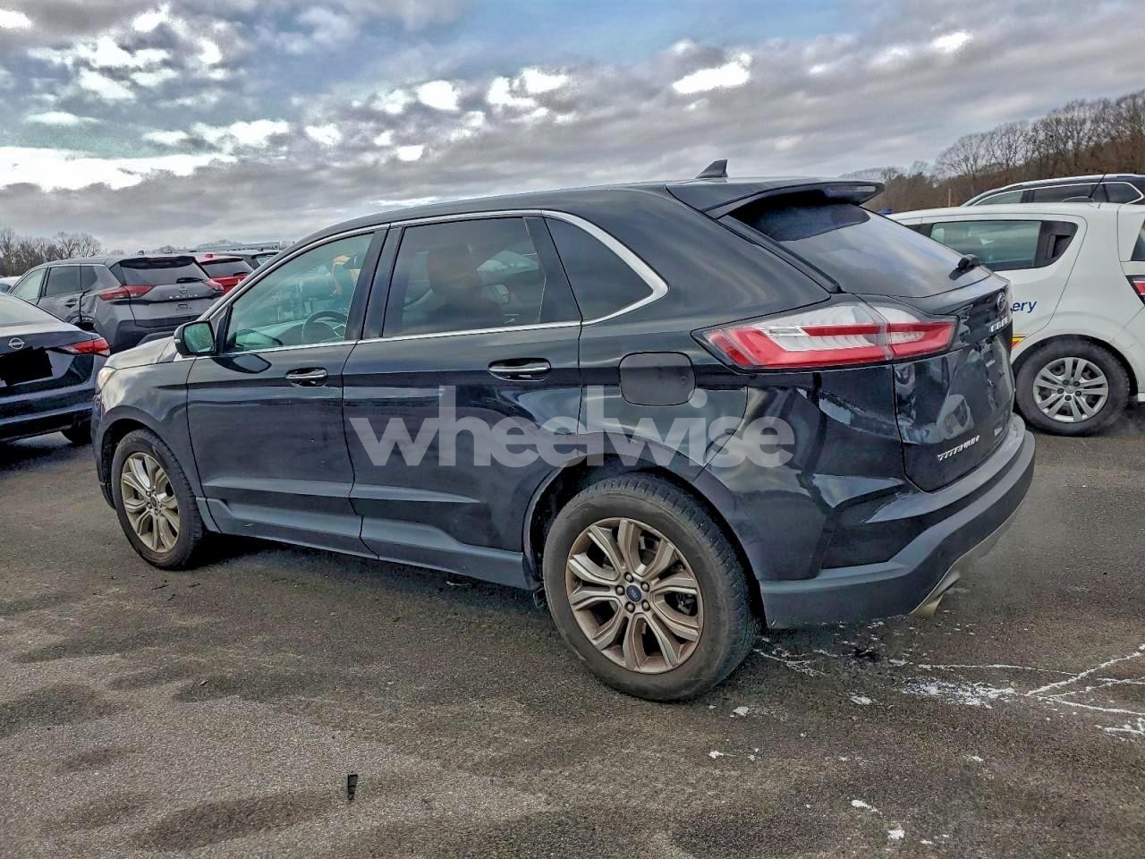 Photo 2 of 2022 FORD EDGE TITANIUM (VIN 2FMPK4K9XNBA37344)