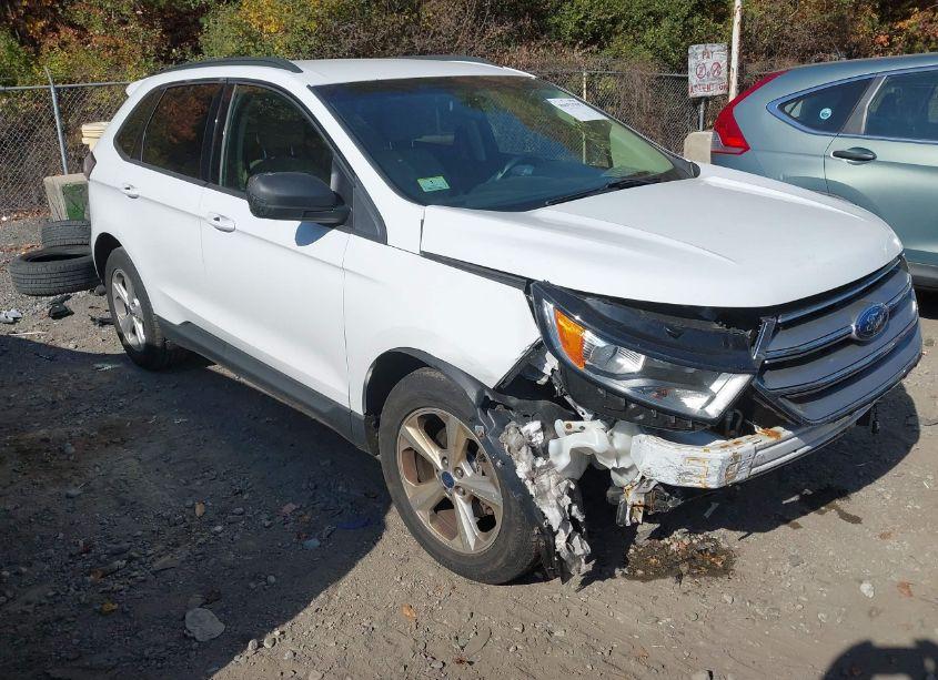 2015 Ford Edge SE (VIN 2FMTK3G80FBB76165) main photo