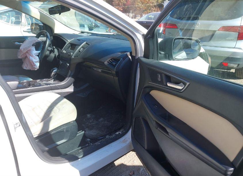 Photo 5 of 2015 Ford Edge SE (VIN 2FMTK3G80FBB76165)