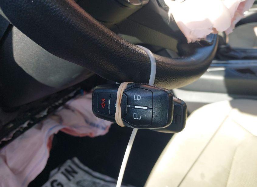 Photo 11 of 2015 Ford Edge SE (VIN 2FMTK3G82FBC09134)