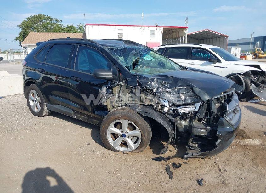 2015 Ford Edge SE (VIN 2FMTK3G82FBC16245) main photo