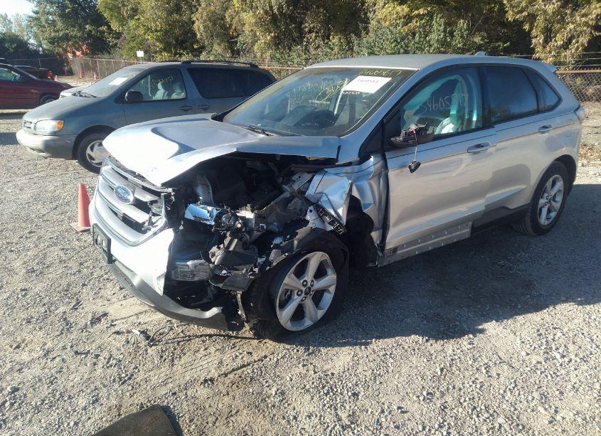 Photo 2 of 2015 Ford Edge SE (VIN 2FMTK3G87FBB00149)