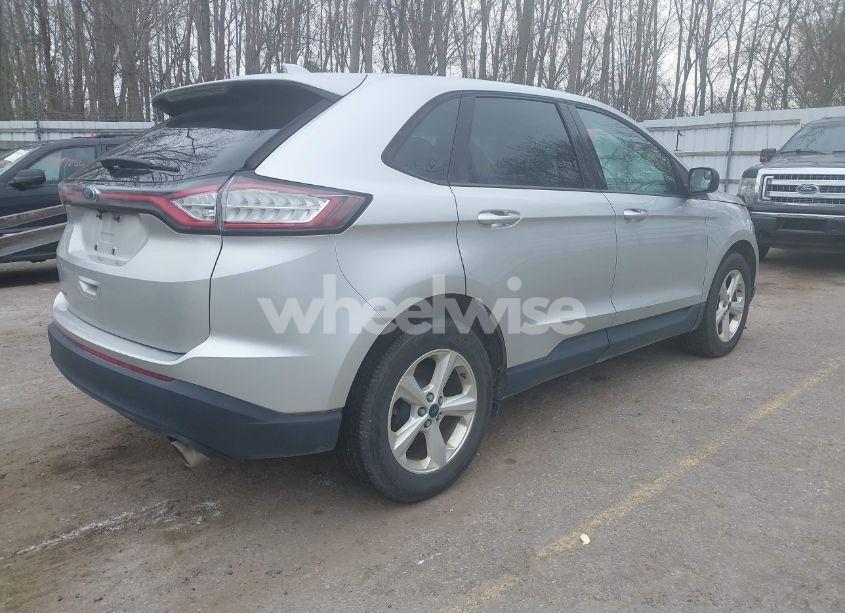 Photo 4 of 2015 Ford Edge SE (VIN 2FMTK3G88FBB39459)