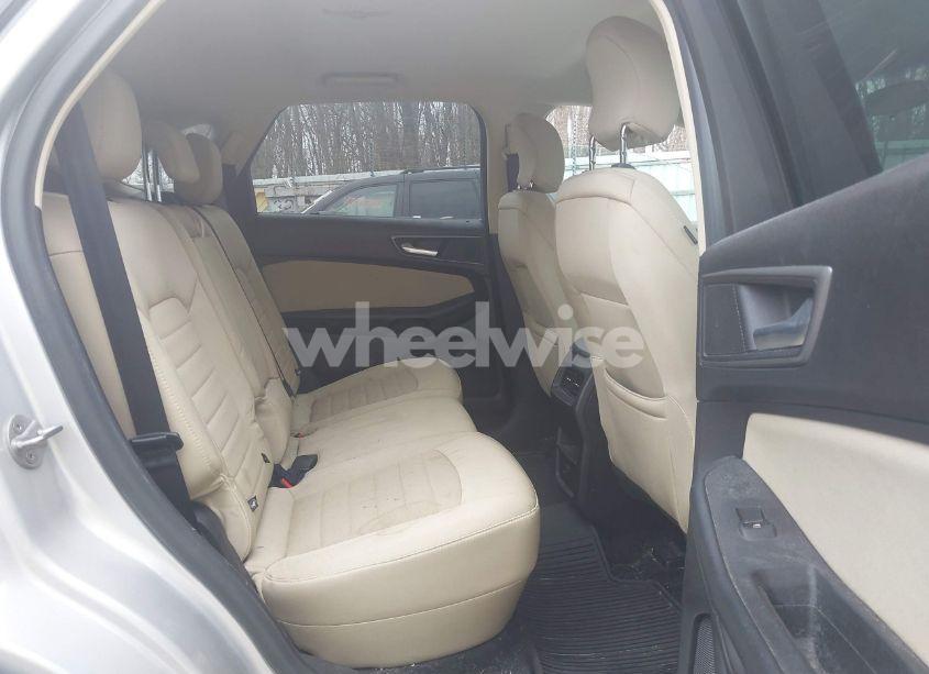 Photo 8 of 2015 Ford Edge SE (VIN 2FMTK3G88FBB39459)