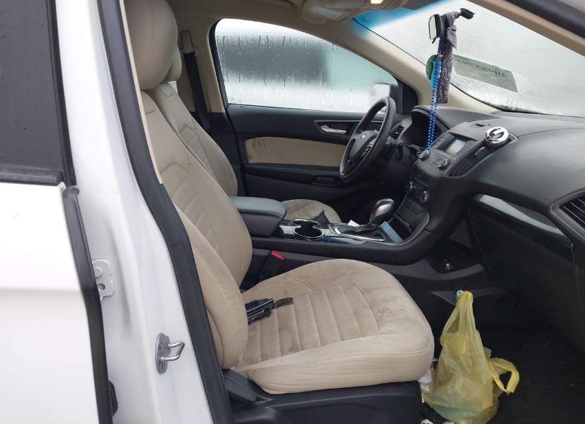 Photo 5 of 2015 Ford Edge SE (VIN 2FMTK3G89FBB37378)