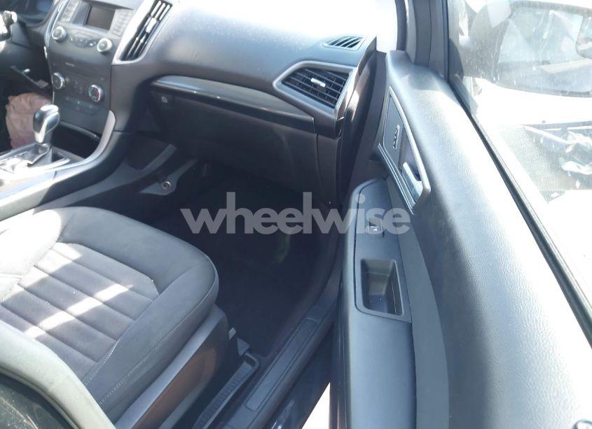 Photo 5 of 2015 Ford Edge SE (VIN 2FMTK3G91FBC29612)