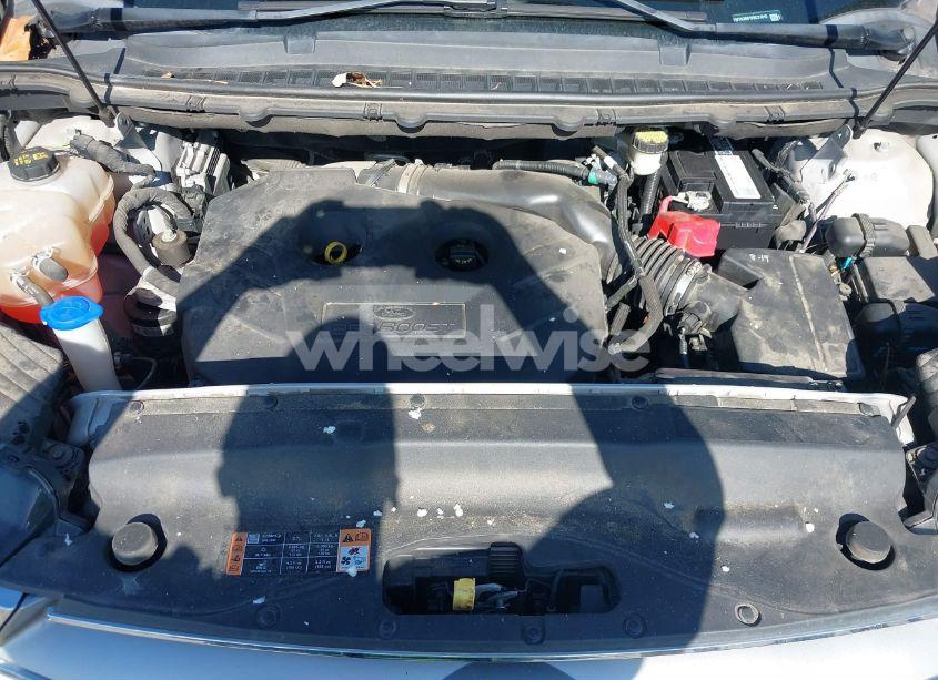 Photo 10 of 2015 Ford Edge SE (VIN 2FMTK3G91FBC37015)