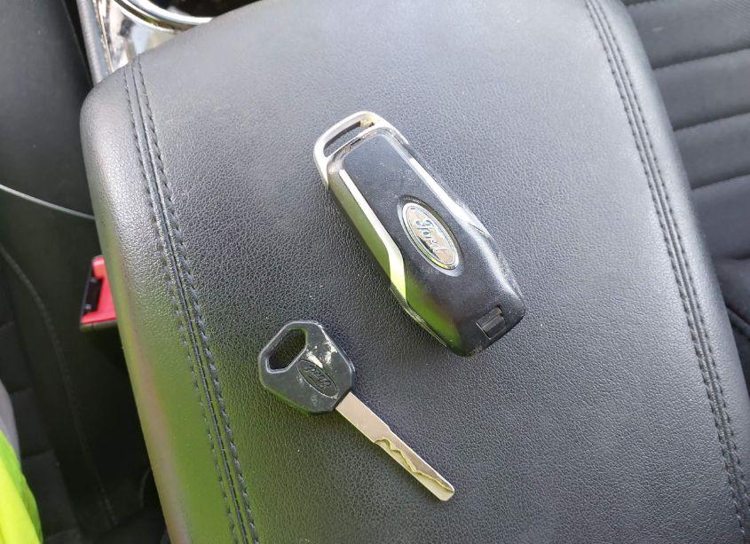 Photo 11 of 2015 Ford Edge SE (VIN 2FMTK3G92FBC30624)