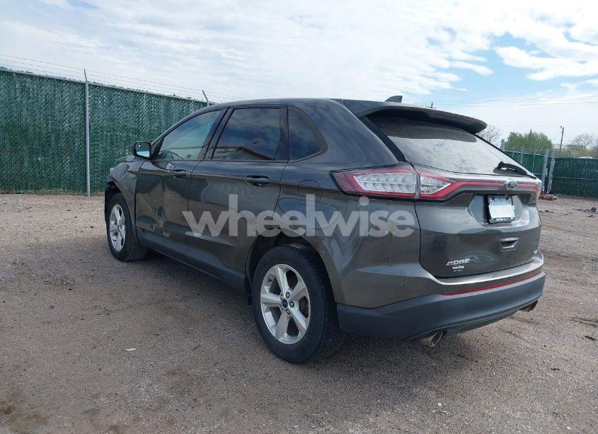 Photo 3 of 2015 Ford Edge SE (VIN 2FMTK3G94FBB43520)