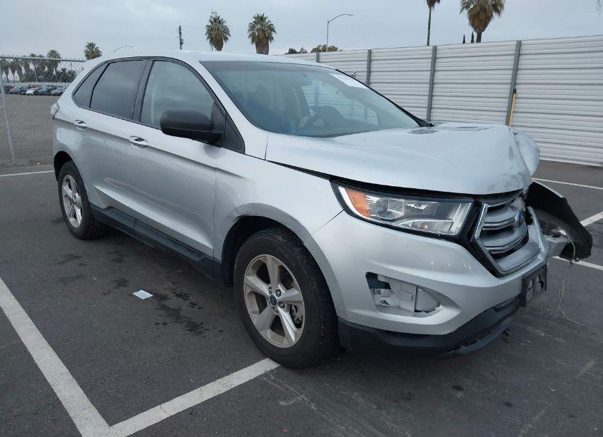 2015 Ford Edge SE (VIN 2FMTK3G96FBC23983) main photo