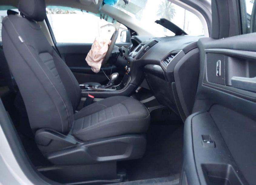 Photo 5 of 2015 Ford Edge SE (VIN 2FMTK3G96FBC23983)