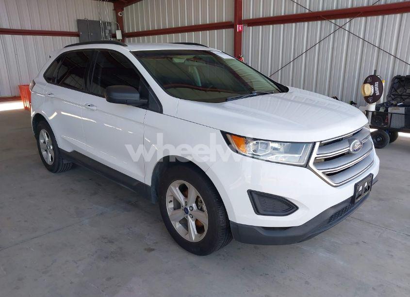 2015 Ford Edge SE (VIN 2FMTK3G96FBC35244) main photo