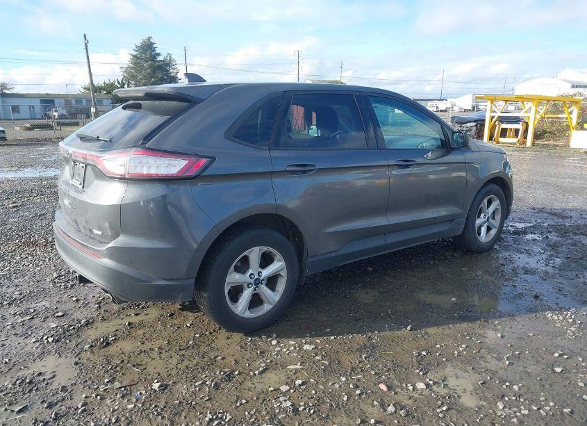 Photo 4 of 2015 Ford Edge SE (VIN 2FMTK3G9XFBC21203)