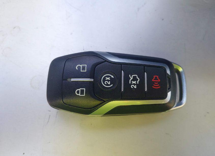 Photo 11 of 2015 Ford Edge SEL (VIN 2FMTK3J83FBB73849)