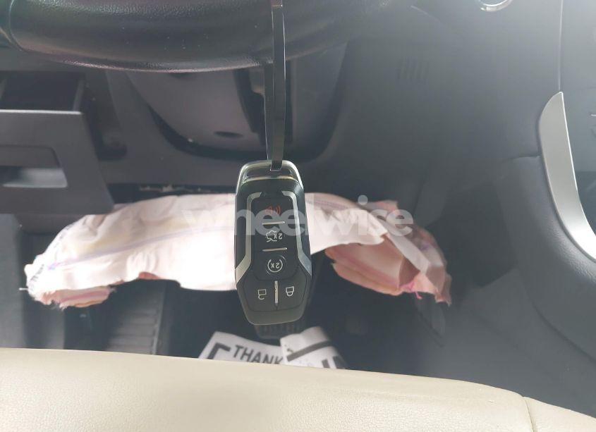 Photo 11 of 2015 Ford Edge SEL (VIN 2FMTK3J84FBB04099)