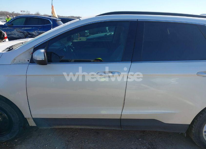 Photo 14 of 2015 Ford Edge SEL (VIN 2FMTK3J86FBB80911)