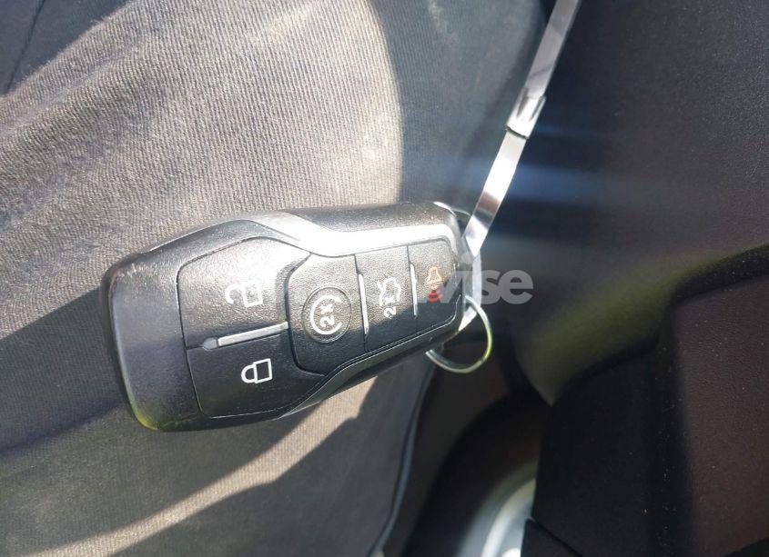 Photo 11 of 2015 Ford Edge SEL (VIN 2FMTK3J87FBB11161)