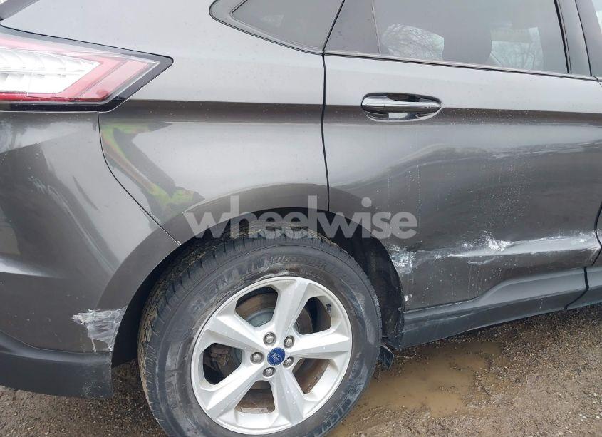 Photo 18 of 2015 Ford Edge SE (VIN 2FMTK4G88FBB90305)