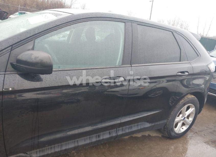 Photo 14 of 2015 Ford Edge SE (VIN 2FMTK4G97FBC00492)