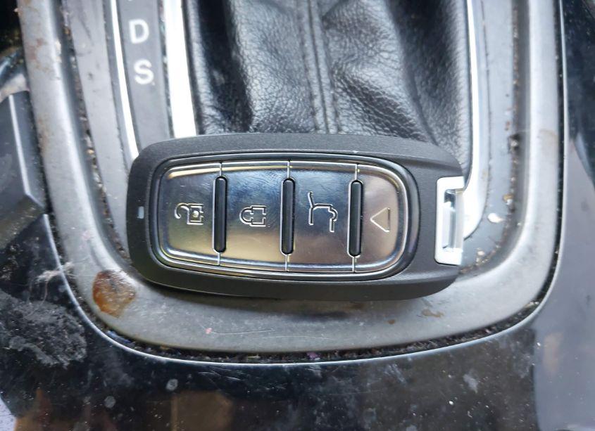 Photo 10 of 2015 Ford Edge SE (VIN 2FMTK4G99FBB68340)