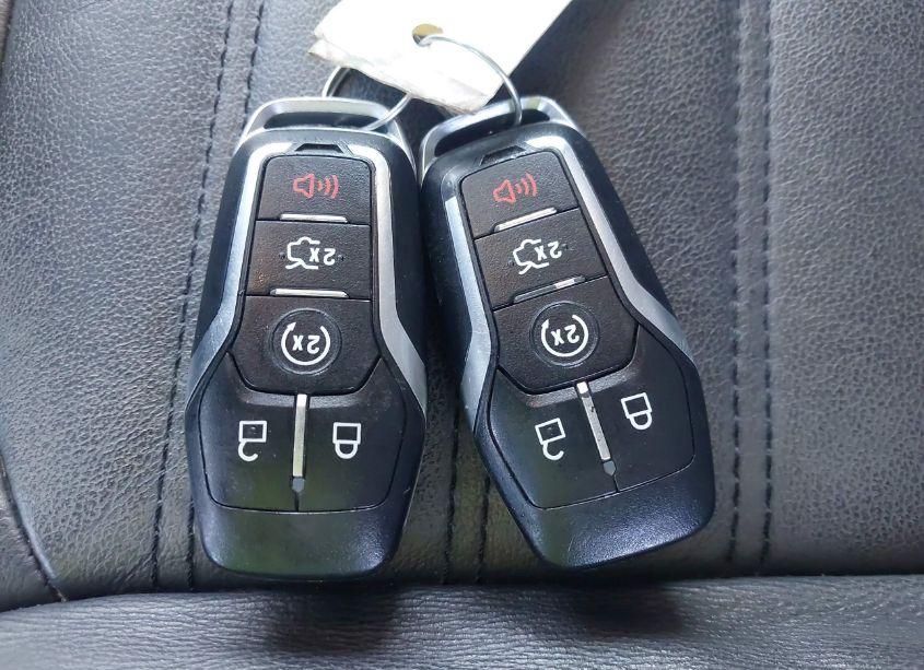 Photo 11 of 2015 Ford Edge SEL (VIN 2FMTK4J83FBC16866)