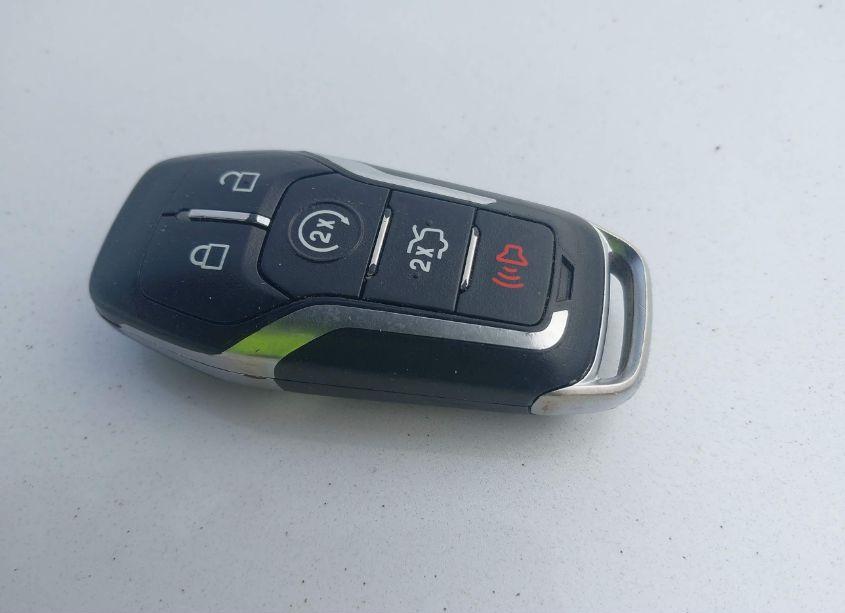 Photo 11 of 2015 Ford Edge SEL (VIN 2FMTK4J88FBC38202)