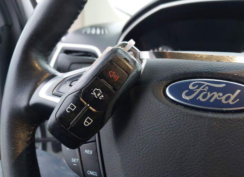 Photo 11 of 2015 Ford Edge SEL (VIN 2FMTK4J94FBB04604)