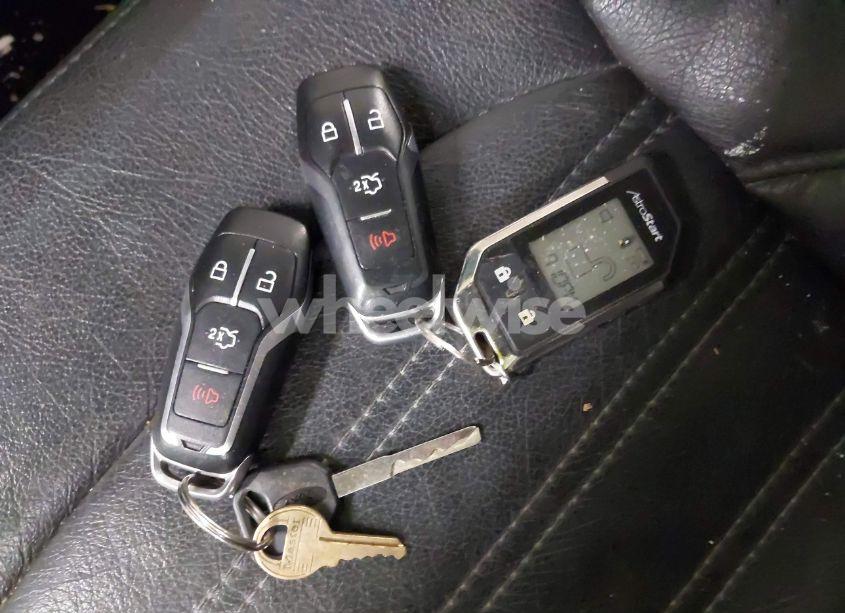 Photo 11 of 2015 Ford Edge SEL (VIN 2FMTK4J95FBB60745)